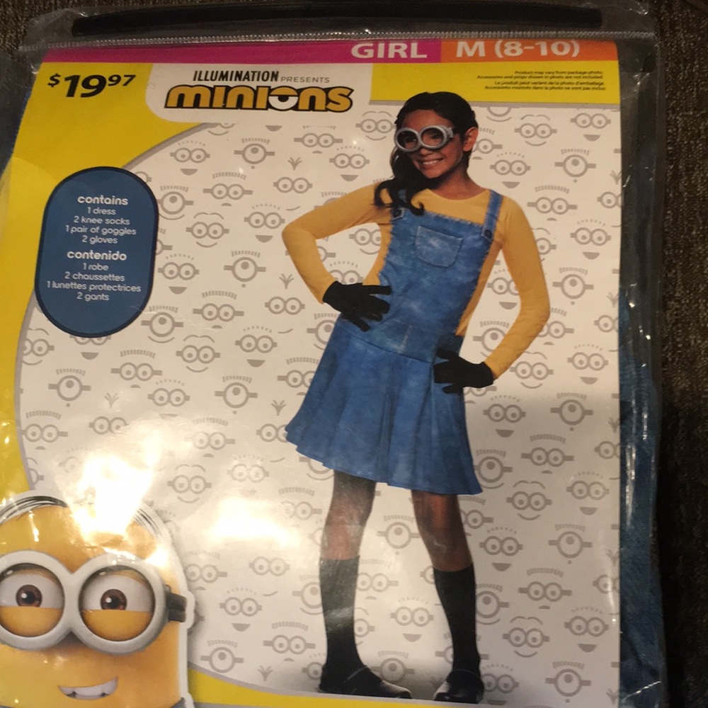 Minion girl outfit